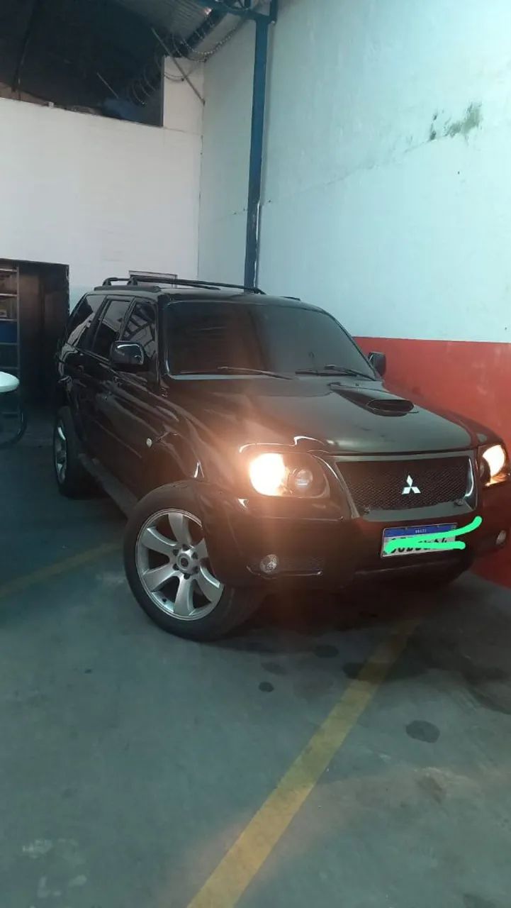 Mitsubishi Pajero 2010