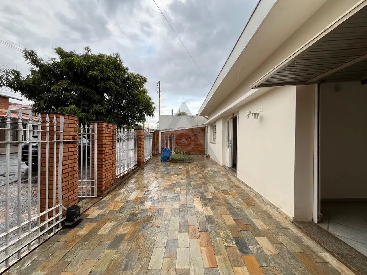 Casa para alugar em Campinas, Jardim Chapadão, com 3 quartos, com 130 m² - Foto 2