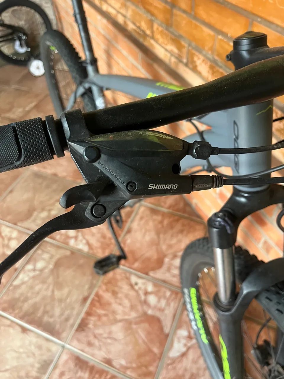 Bicicleta OGGi aro 29 - Foto 5