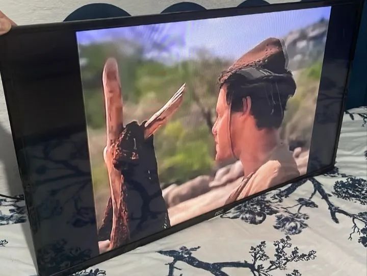 Tv AOC 32 polegadas  - Foto 3