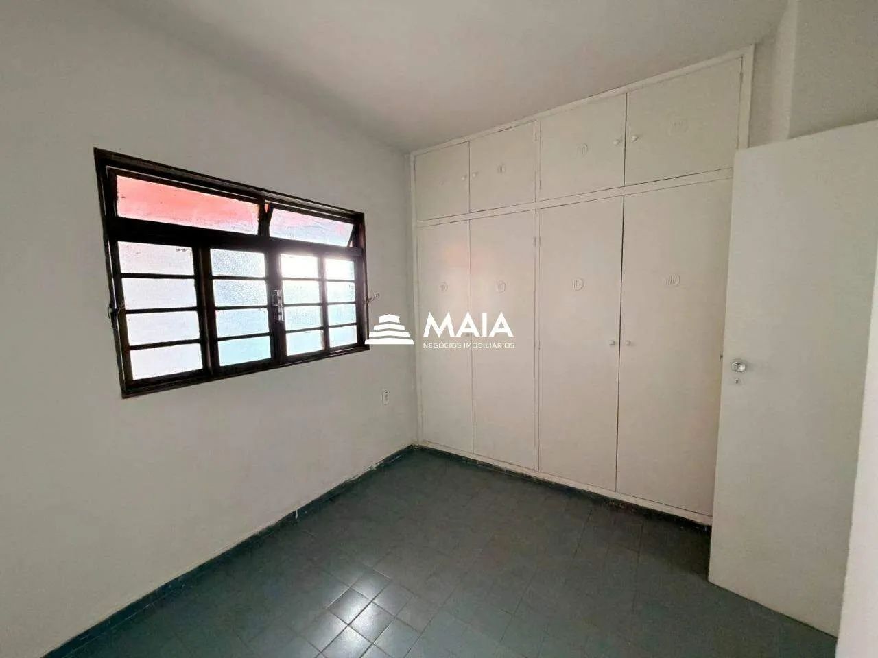 Casa à venda no bairro Santa Marta - Foto 5
