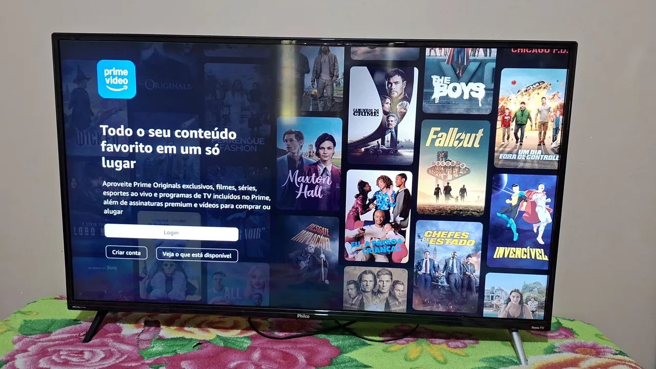 Smart tv 32 polegadas completa acompanha pezinho e controle 