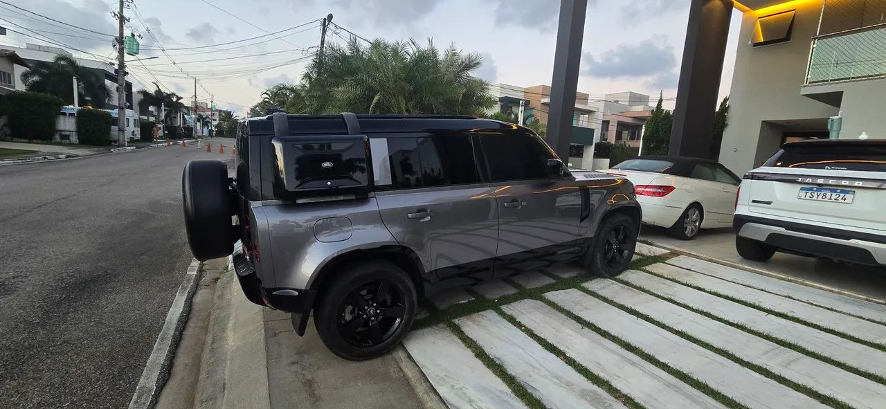 Land Rover Defender 110 2.0 Turbo SE SI4 AUT 2022