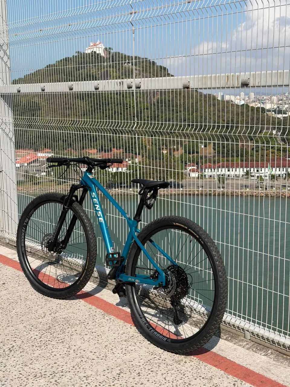 Bicicleta Sense React Comp V1 - Seminova (menos de 100km rodados)