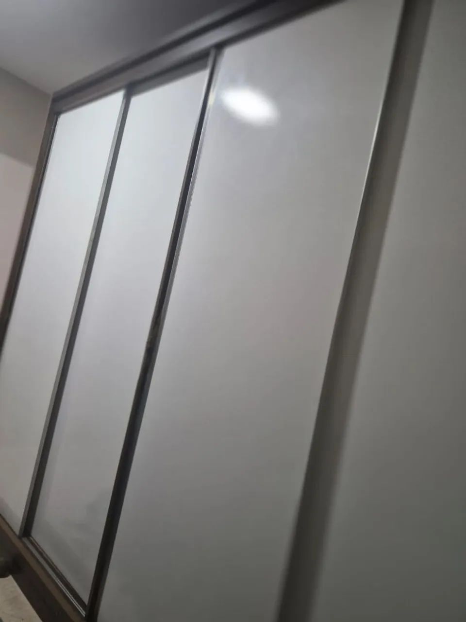 Vendo 2 guarda roupas  - Foto 3