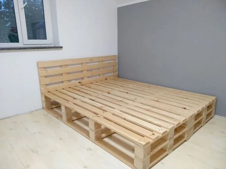 Cama de madeira sob medida PLANEJADO 