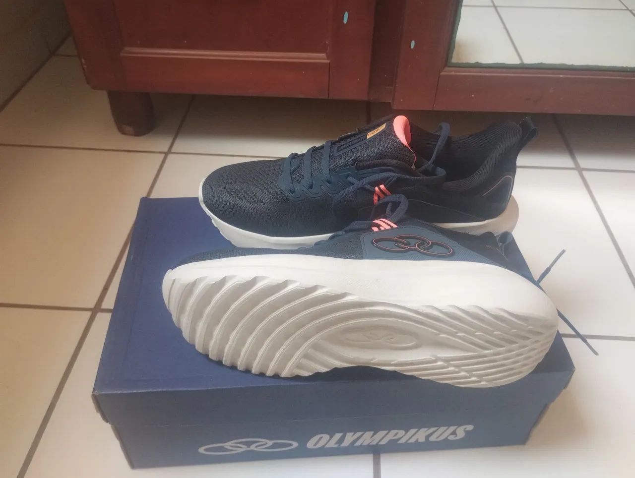 Vendo esse tênis  - Foto 2