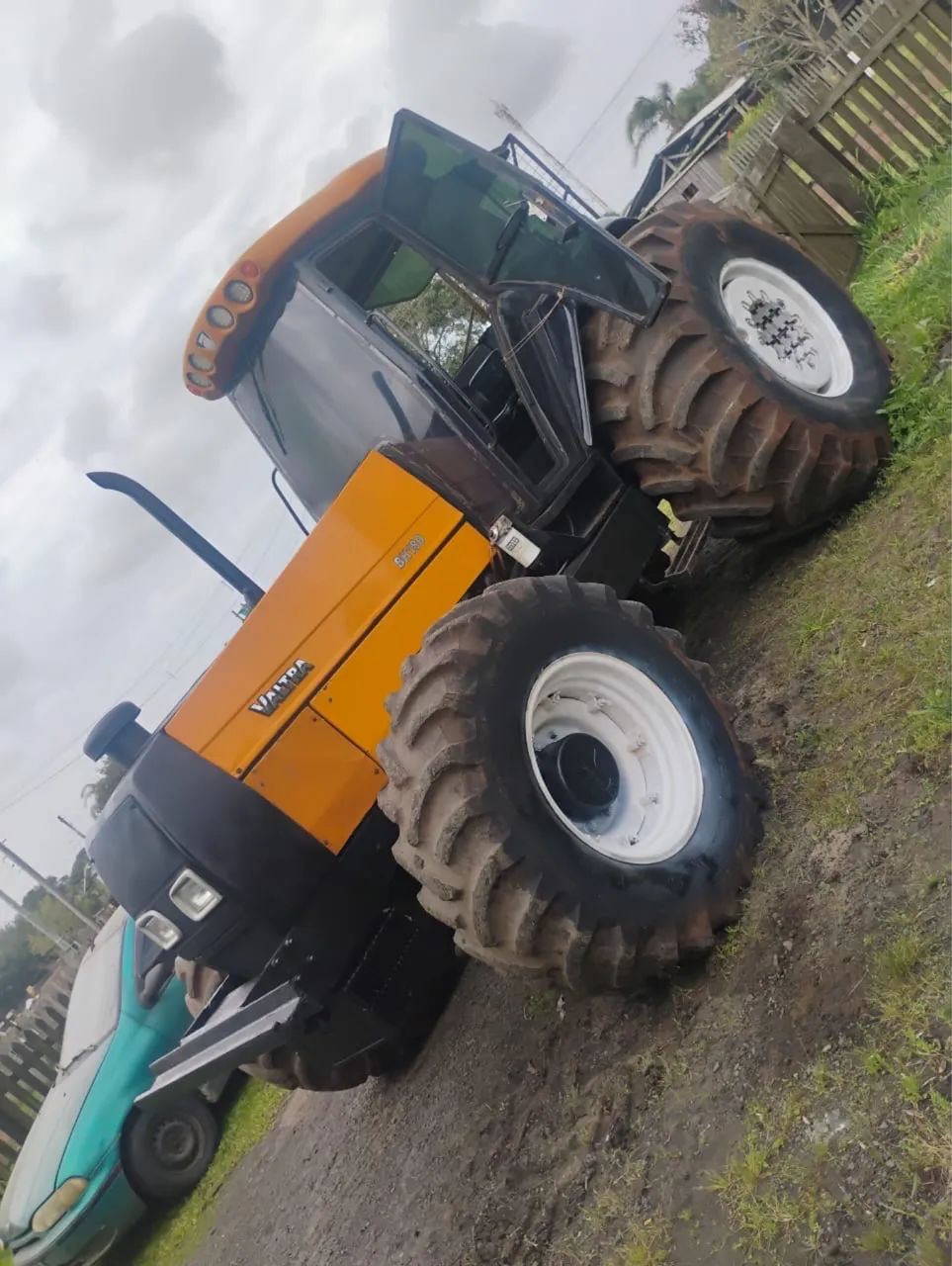 TRATOR VALTRA BH 180 GUINCHO - Foto 5