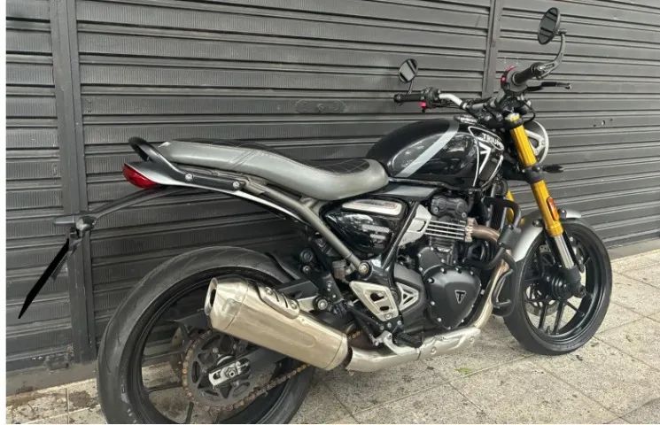 Triumph  - Speed 400 - 2025 - Foto 2