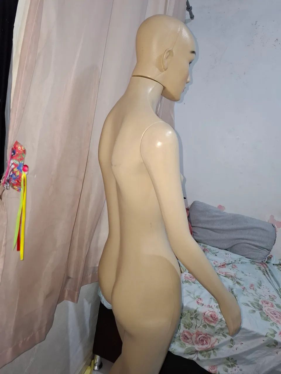 Manequins femininos - Foto 4