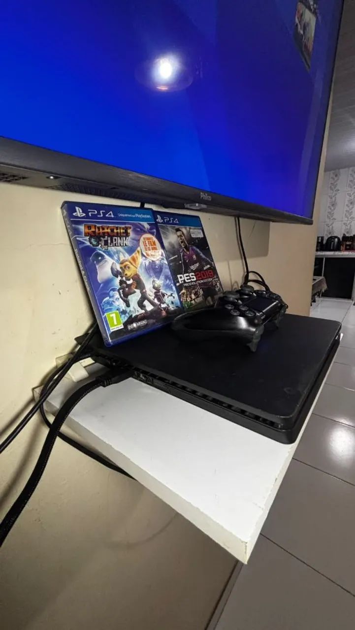 PS4 SLIM