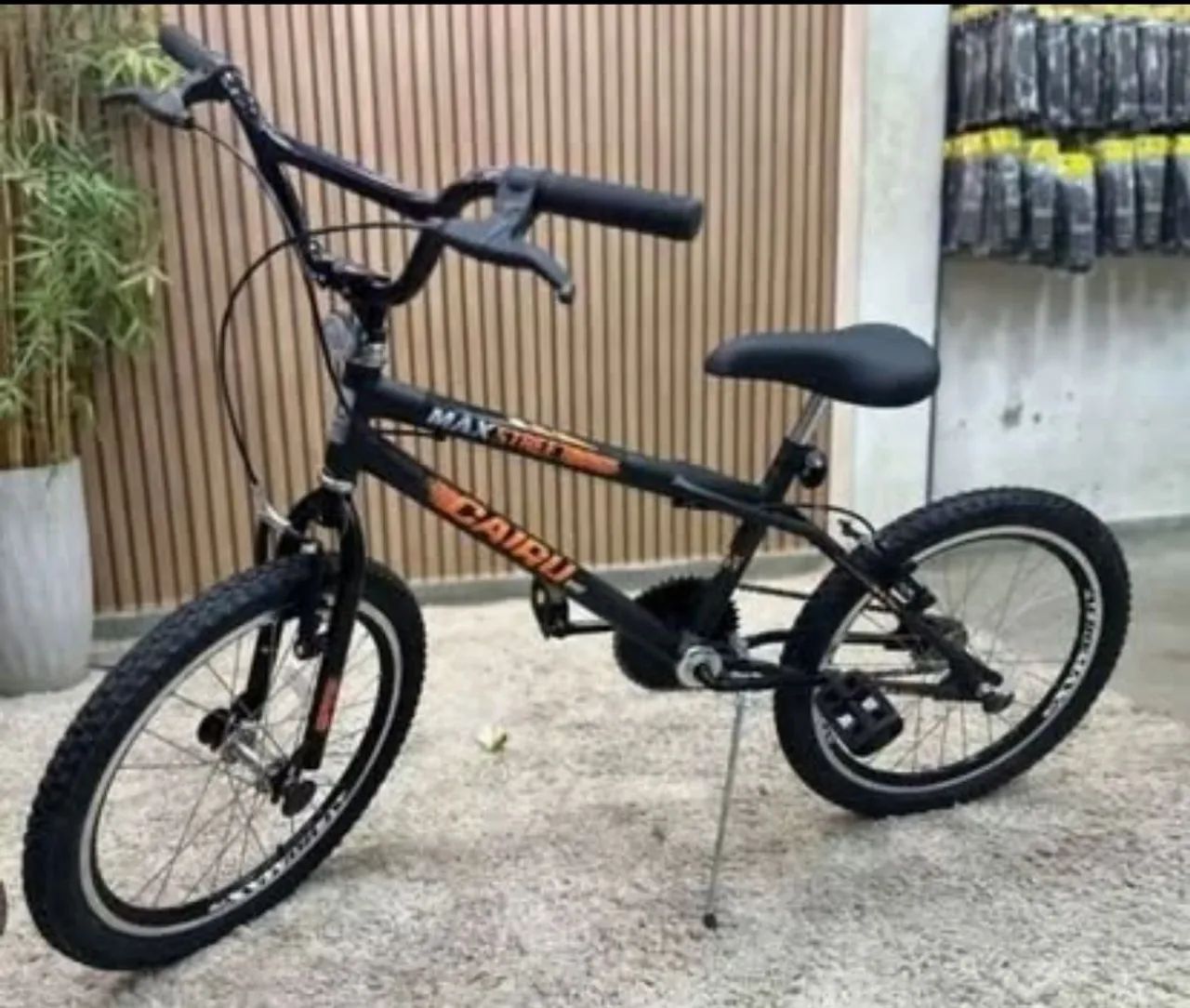 Bicicleta Infanto-juvenil Aro 20 Masc. Cairu Max Street (grafite/laranja) - Foto 3
