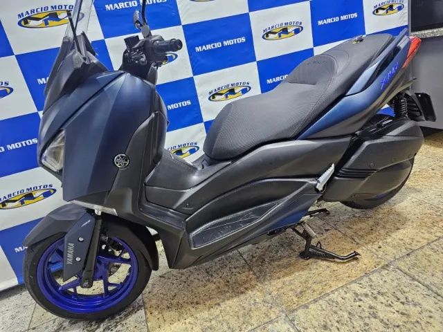 YAMAHA XMAX 250 24/24 - Foto 5