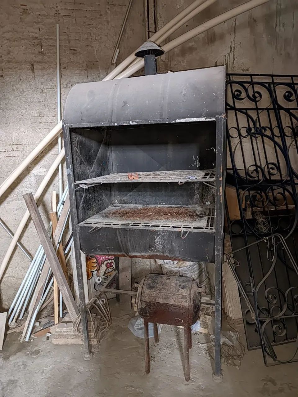 Churrasqueira de frango assado 