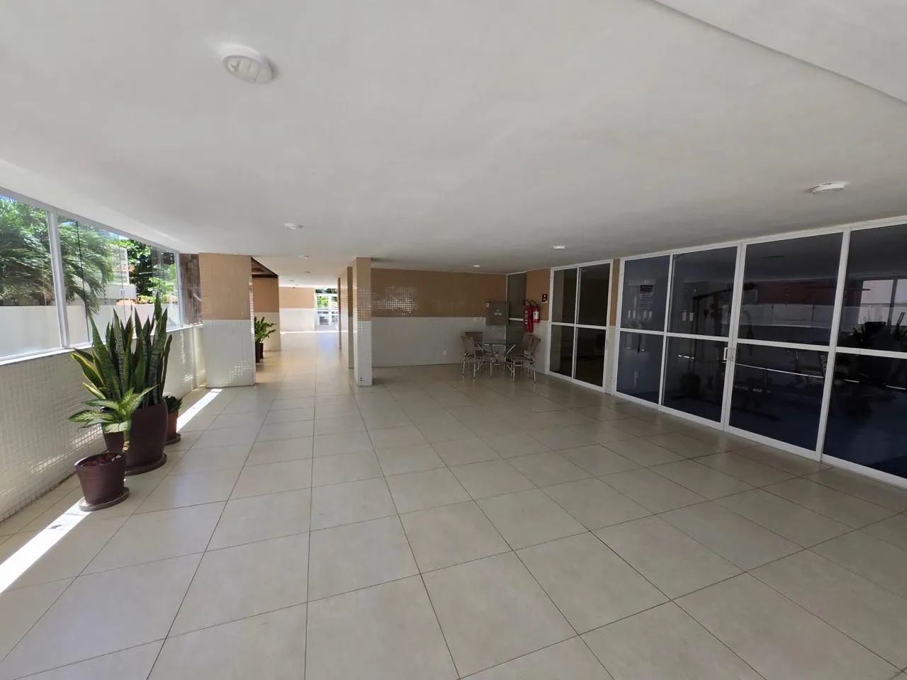 Apartamento 2/4 com suíte 