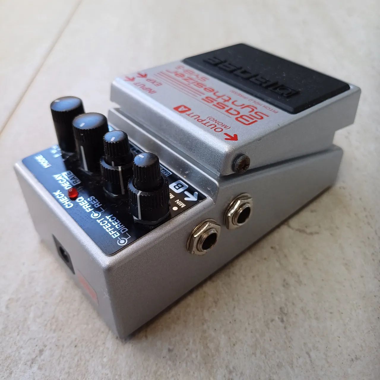 Pedal Bass Synth Boss Syb-5 - Instrumentos musicais - Vila Mascote