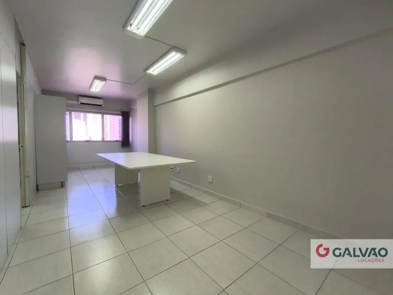 Sala Comercial para Locação  Edifício Arnaldo Tha | Rua Marechal Deodoro  Curitiba - Foto 5