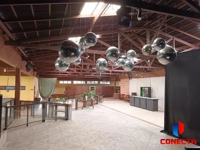 Área Comercial de 3600 m² com casa triplex em Vila Velha, Santa Paula I - Foto 5