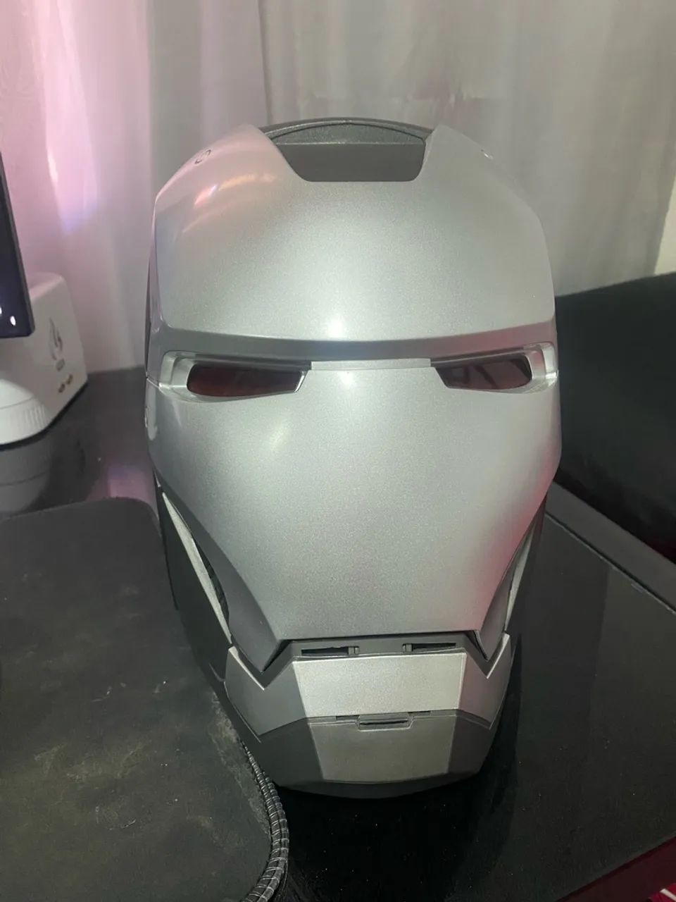 Capacete máquina de combate Marvel Legends
