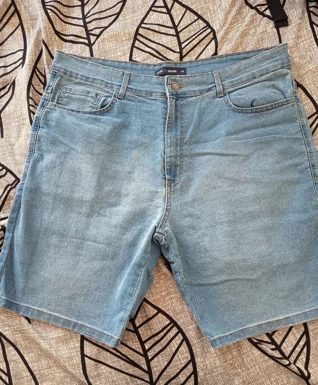 Bermuda Jeans tamanho "44"