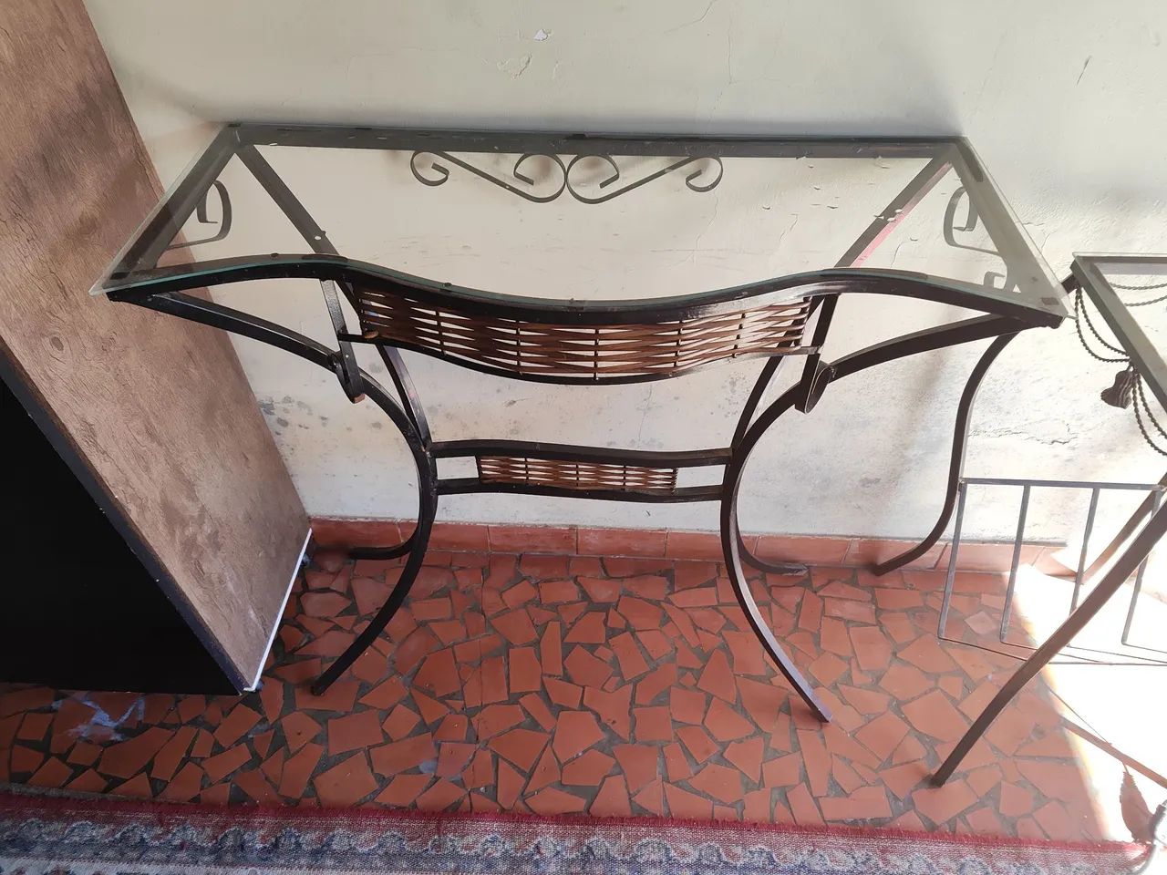 Aparador ferro