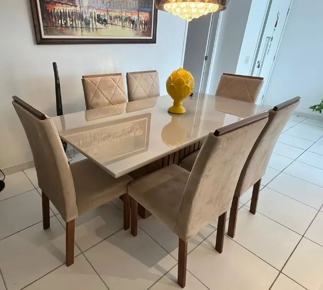 Mesa de Jantar 6 Lugares com 6 Cadeiras Estofadas - Novíssimo