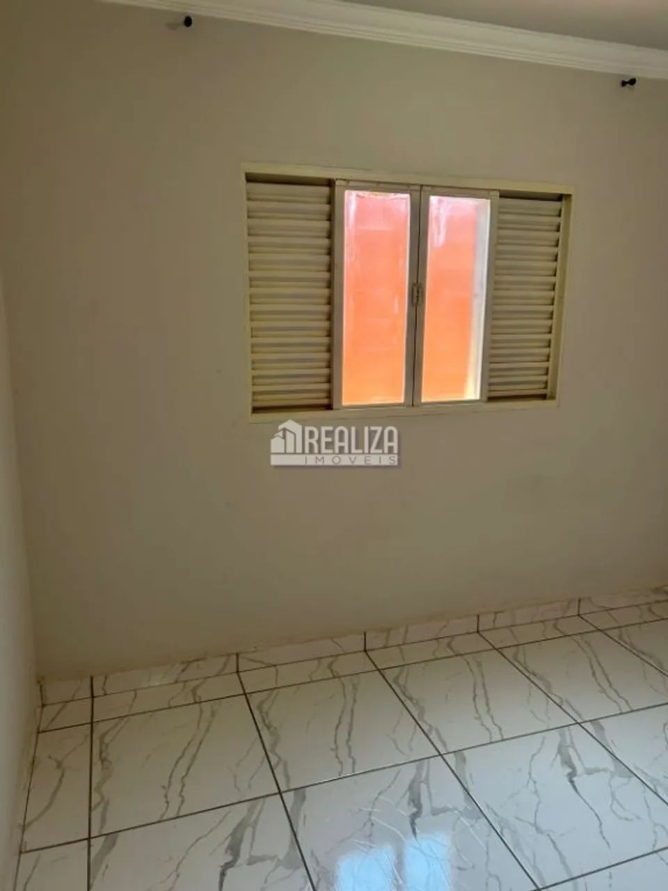 Casa com 2 dormitórios no Jardim Copacabana - Uberaba - Foto 4