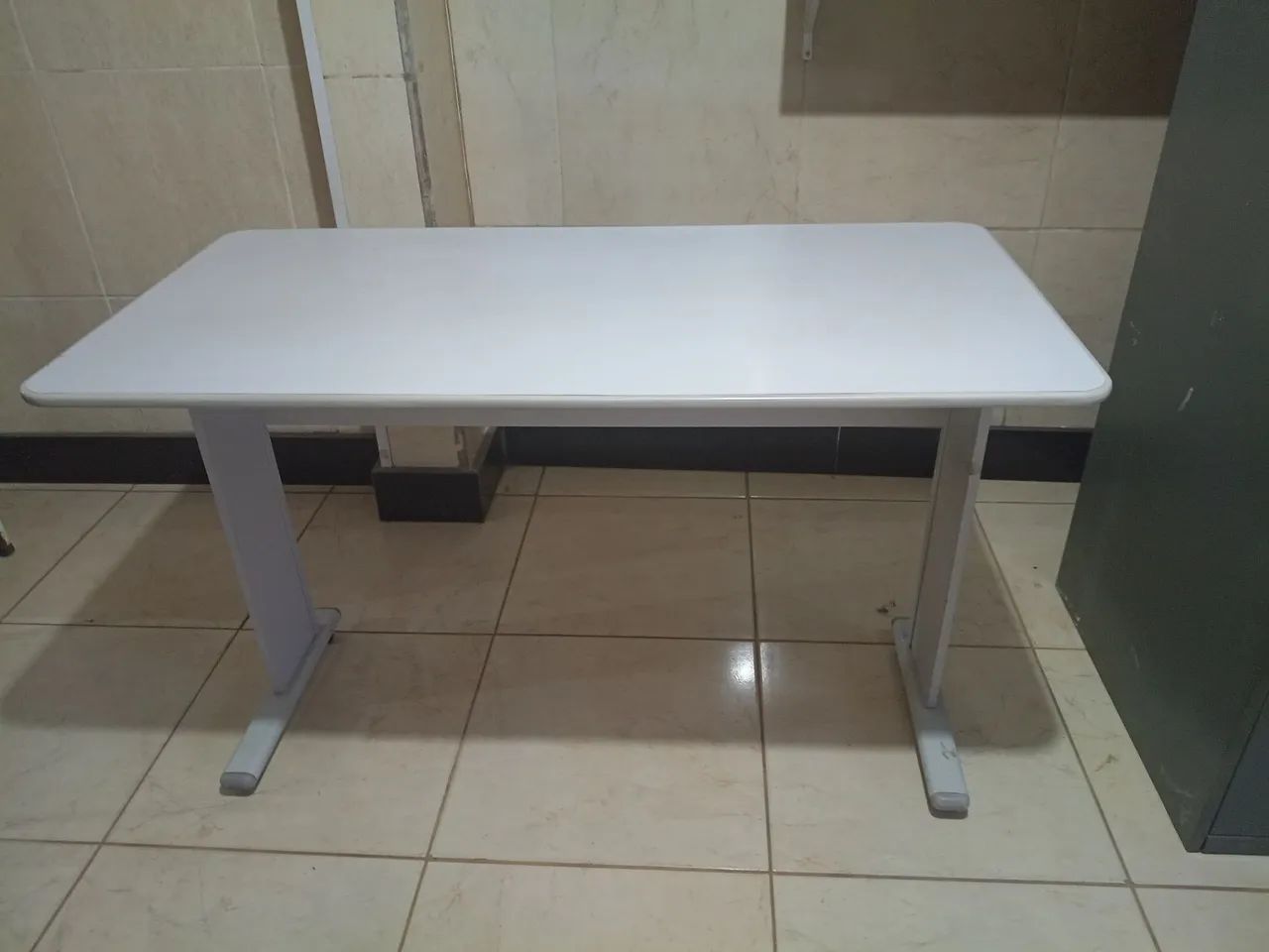 Mesa de escritório TOP