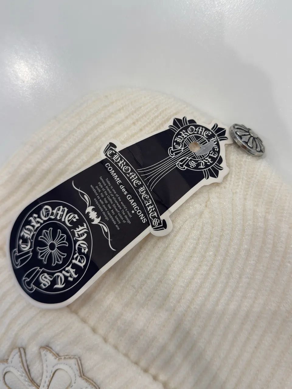Gorro Chrome Hearts branco bordado - Foto 4
