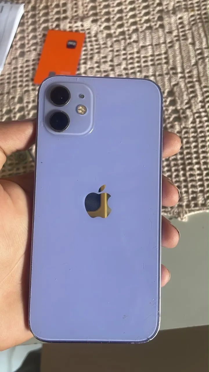 Vendo ou Troco iPhone 12 Lilás