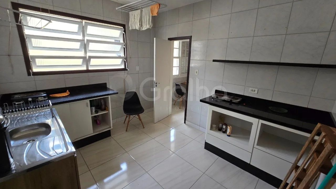 Casa com 7 dormitórios na Trindade - Foto 4