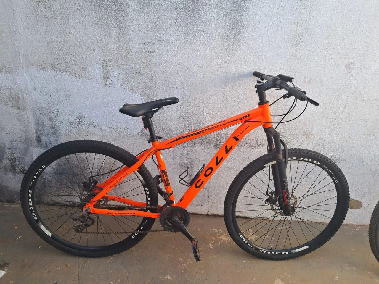 Bicicleta conservada  - Foto 2