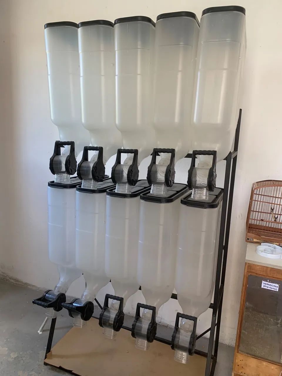 DISPENSER RAÇÕES 