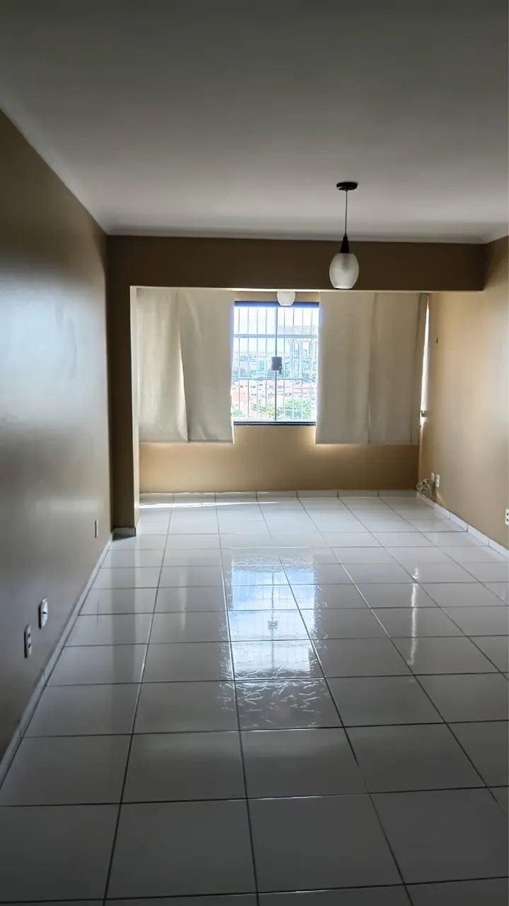 Alugo apartamento no centro da cidade com 3/4 - Foto 3