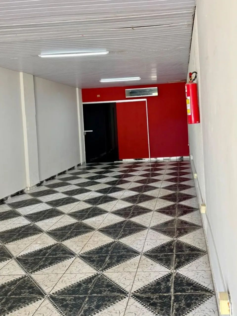 LOJA COMERCIAL DE 100m² PARA ALUGUEL ? POLO DE MODAS | GUARÁ<br> - Foto 2