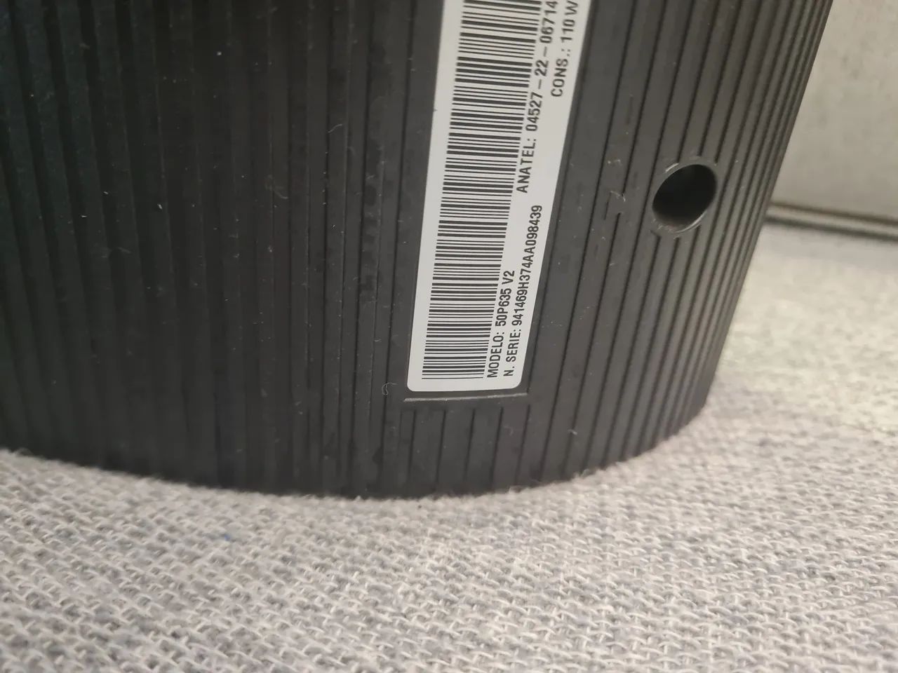 Tv semp tcl google com tela quebrada, para retirada de peças  - Foto 3