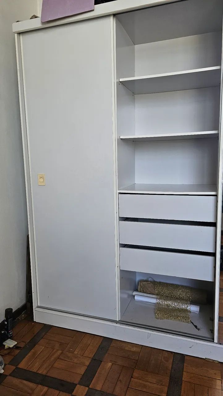 Guarda roupas 3 portas, em mdf - Foto 3