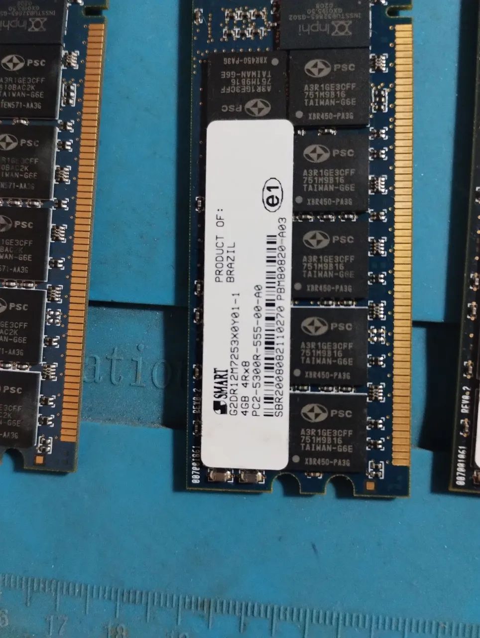 Memória PC2-5300R-555-00-A0 DDR2 4GB - Memória RAM - Jardim Edda