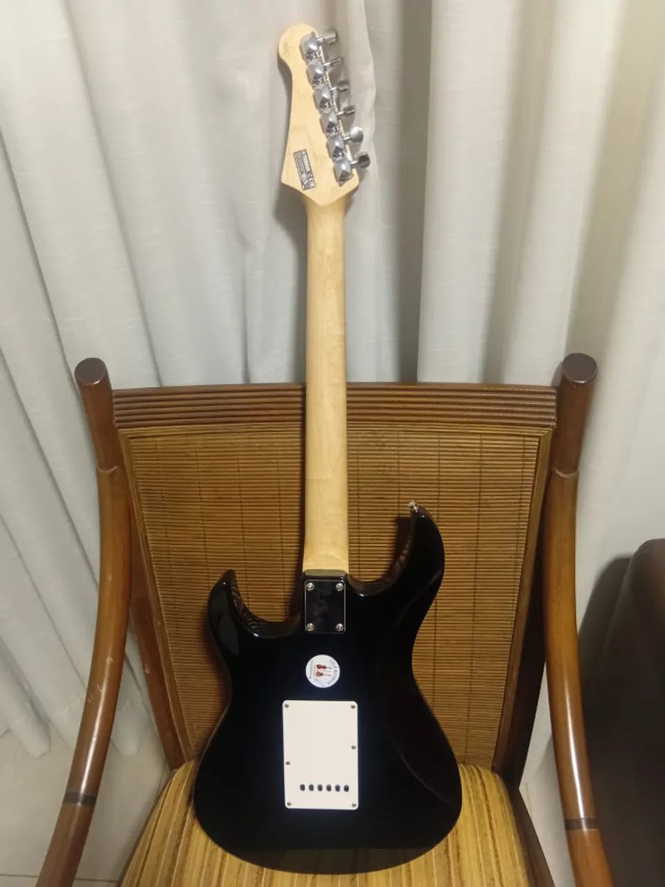 Guitarra Yamaha Pacific 012 - Foto 5