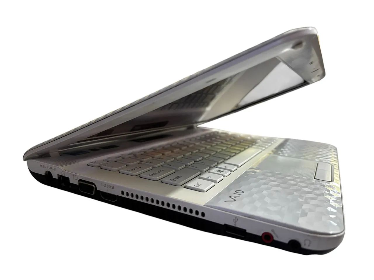 Notebook Sony Vaio VPCEG3 i5 2410m 8GB com SSD BAT OK  - Foto 2