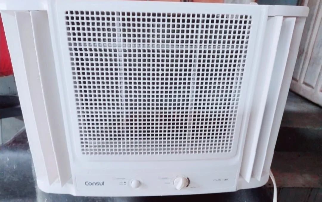Vendo ar condicionado funcionando normalmente. Pode testar ele a vontade 