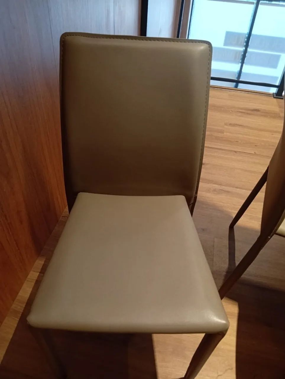 Mesa de Reunião  - Foto 3