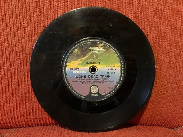 LP Vinil Compacto Nazareth Shot Me Down / Gone Dead Train - Foto 4