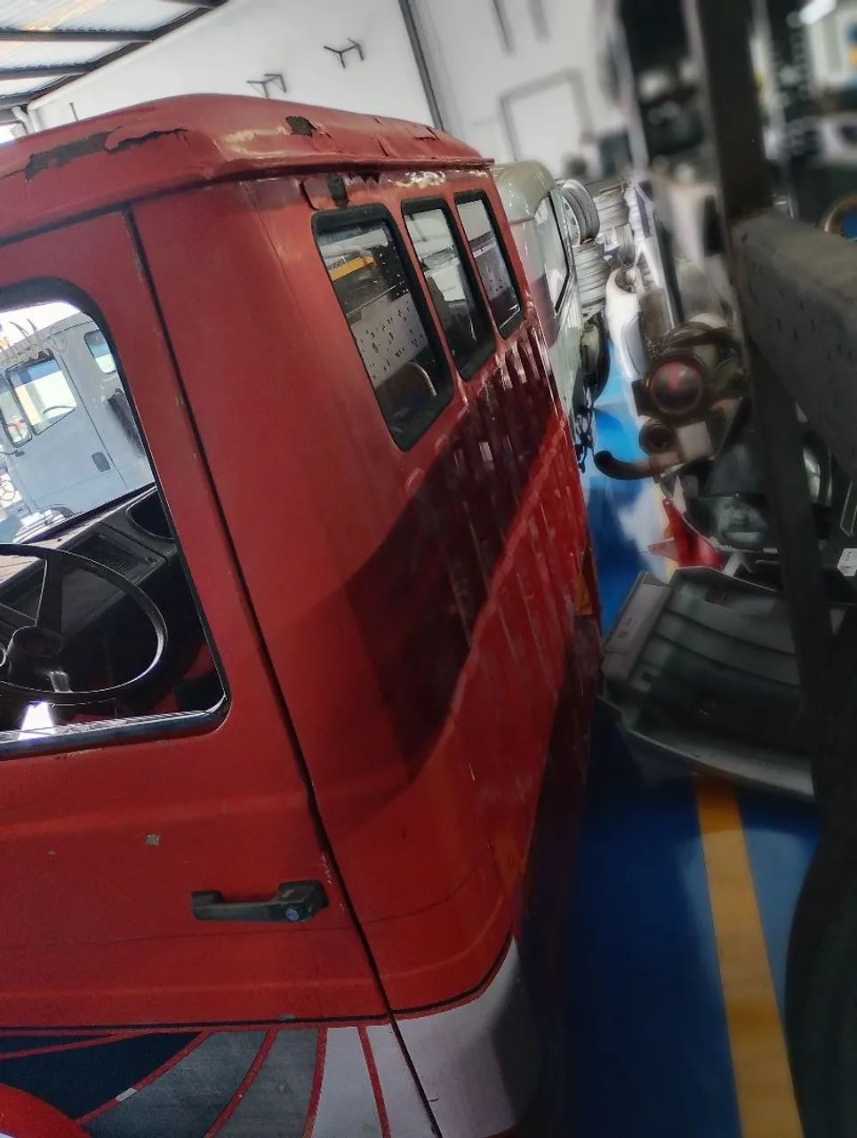 Cabine MB 608  - Foto 4