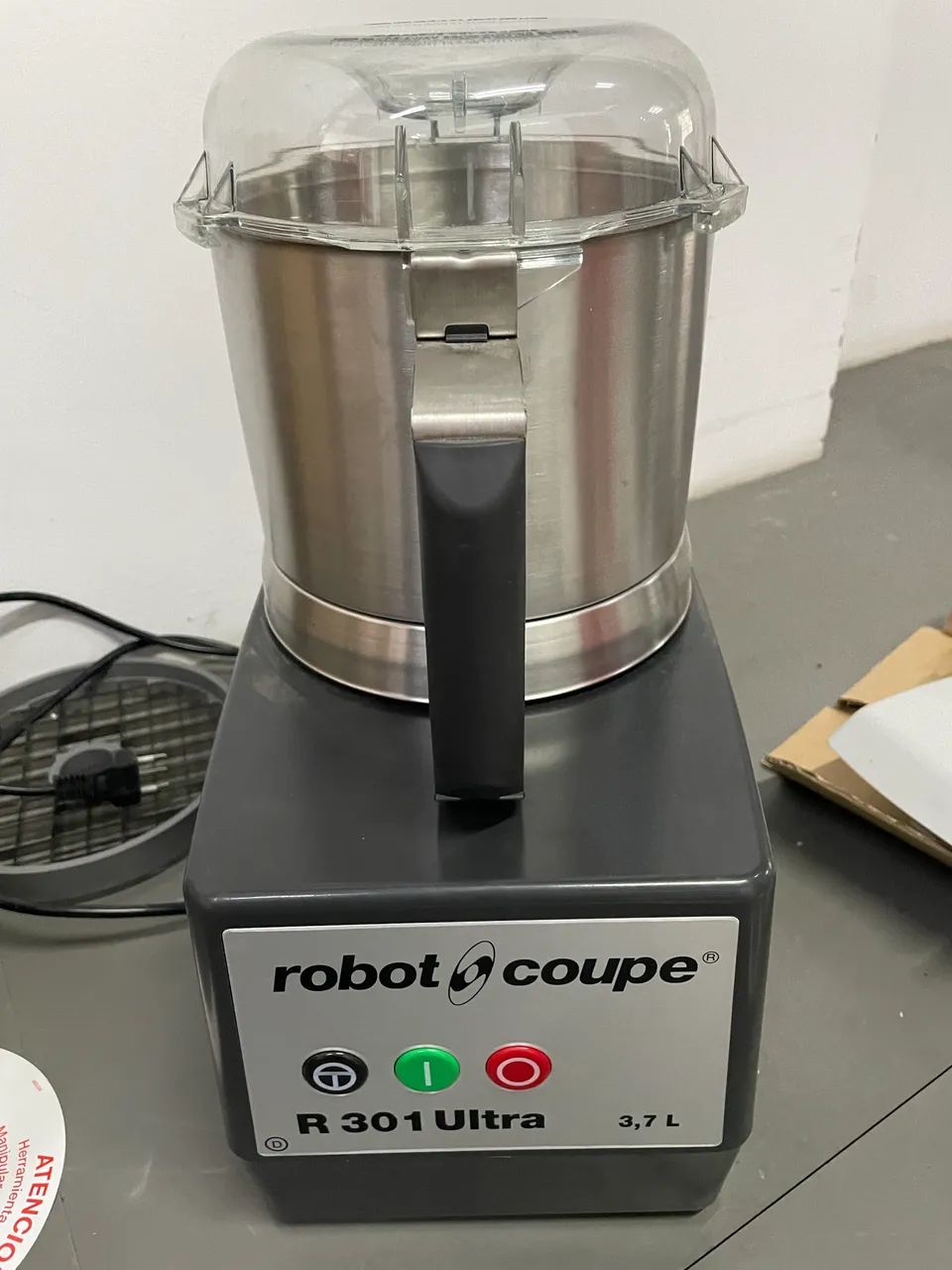 Robot coupe R301 ultra dois em um cutter e processador