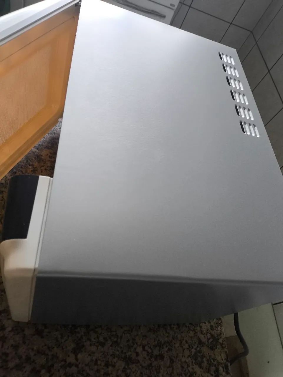 Microondas Electrolux 31l. 127,v. - Foto 4
