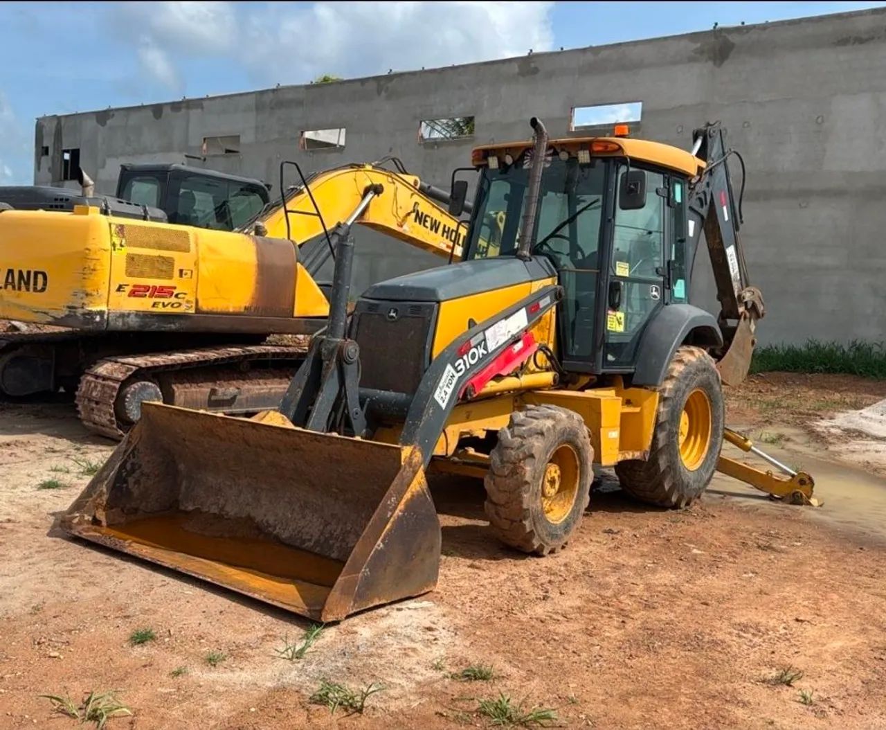 RETROESCAVADEIRA JOHN DEERE 310K  - Foto 2