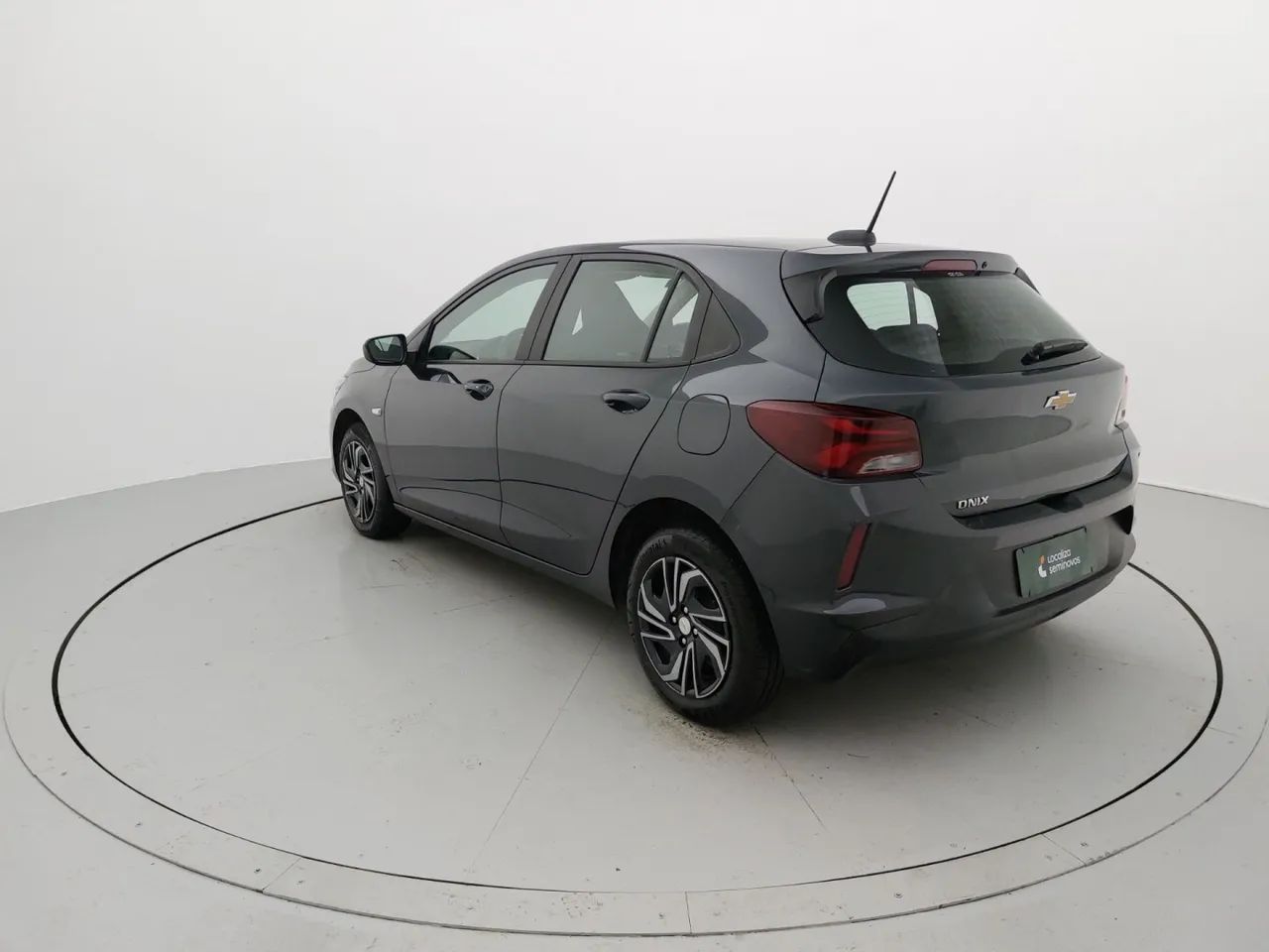Chevrolet Onix Hatch LT 1.0 12V Flex Mec. 4P, foto 3 de 18