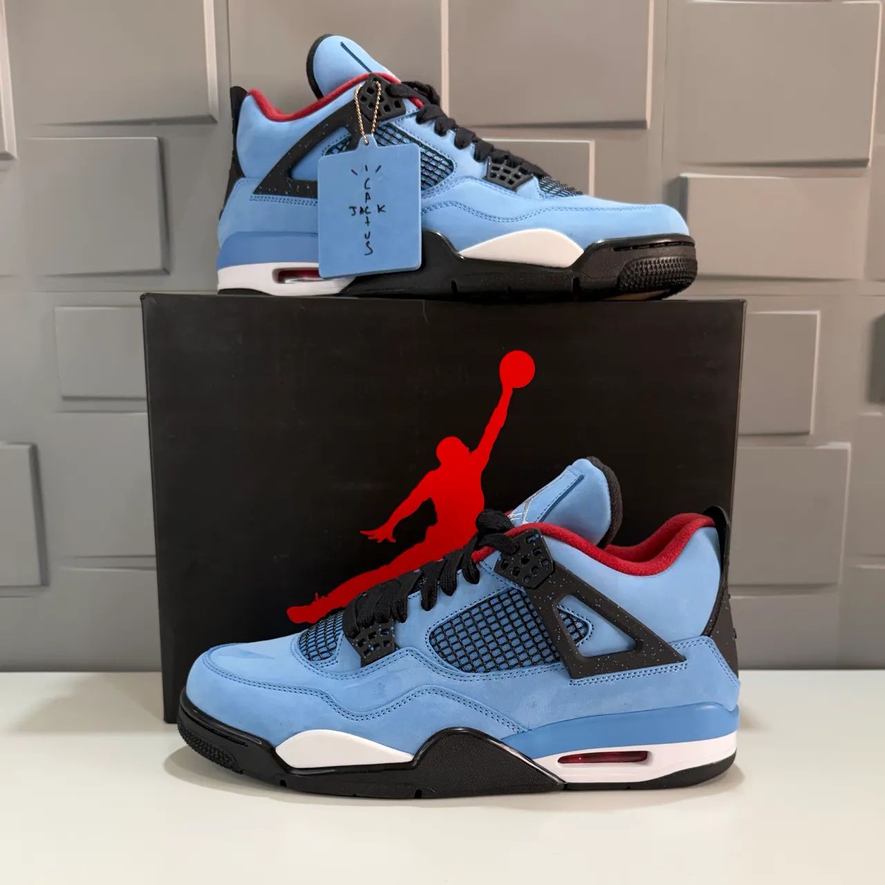 Air Jordan 4 Travis Scott Cactus Jack - Tamanho 43 - Calçados