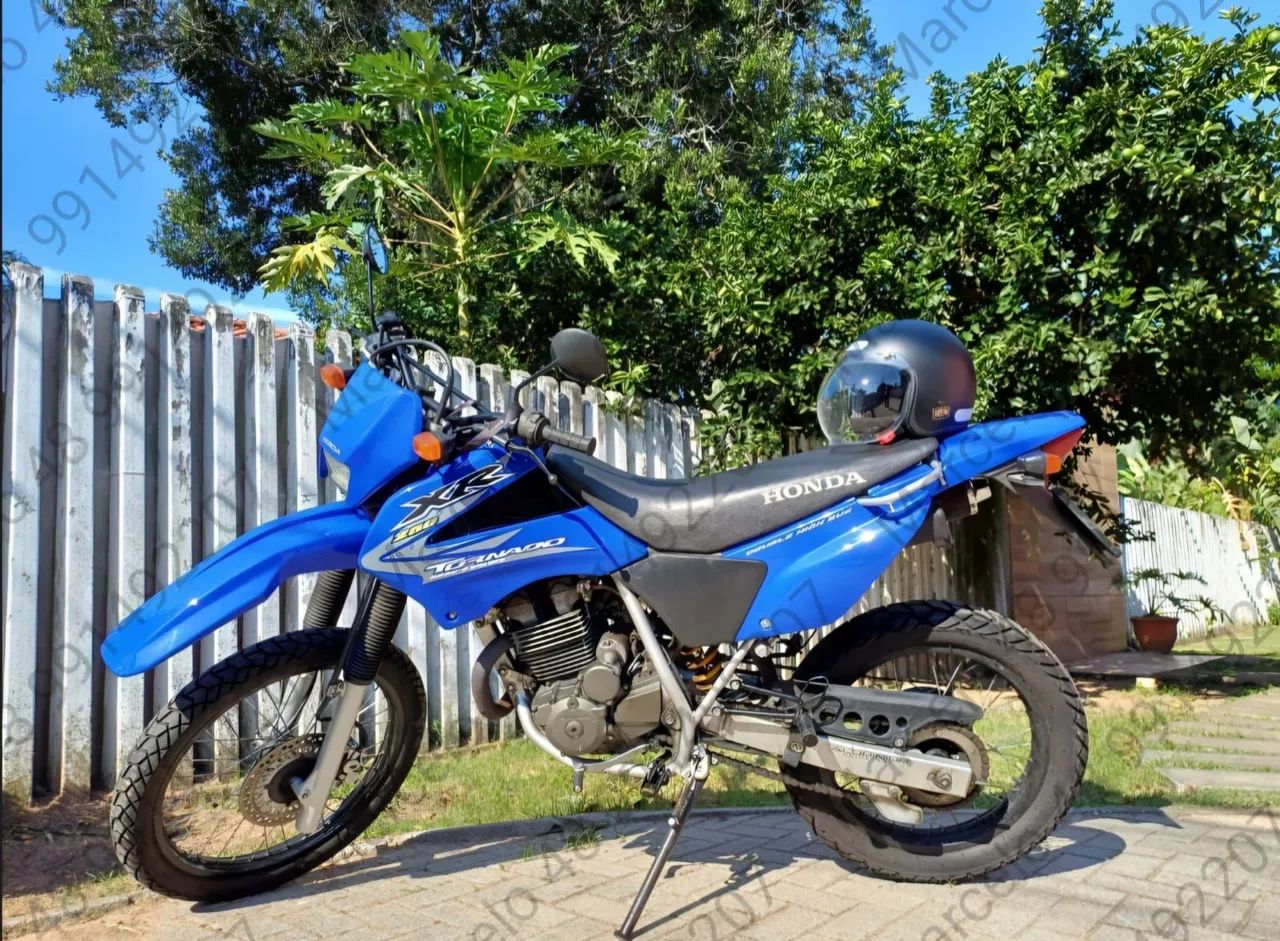 Moto Tornado 250